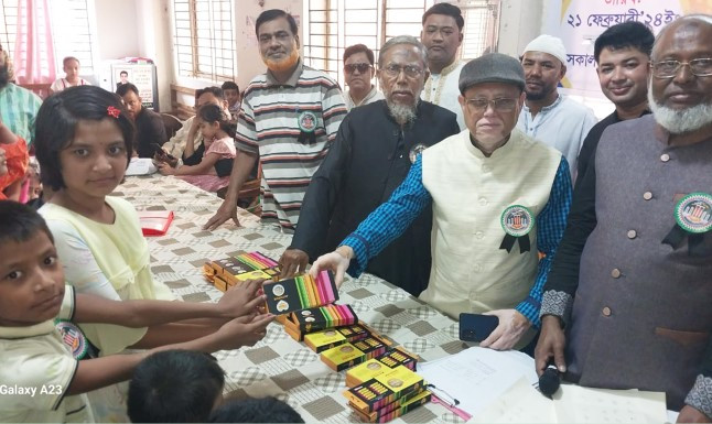 কুমিল্লায় আইনজীবীদের সন্তানদের চিত্রাঙ্কন প্রতিযোগিতা ও পুরস্কার বিতরণ